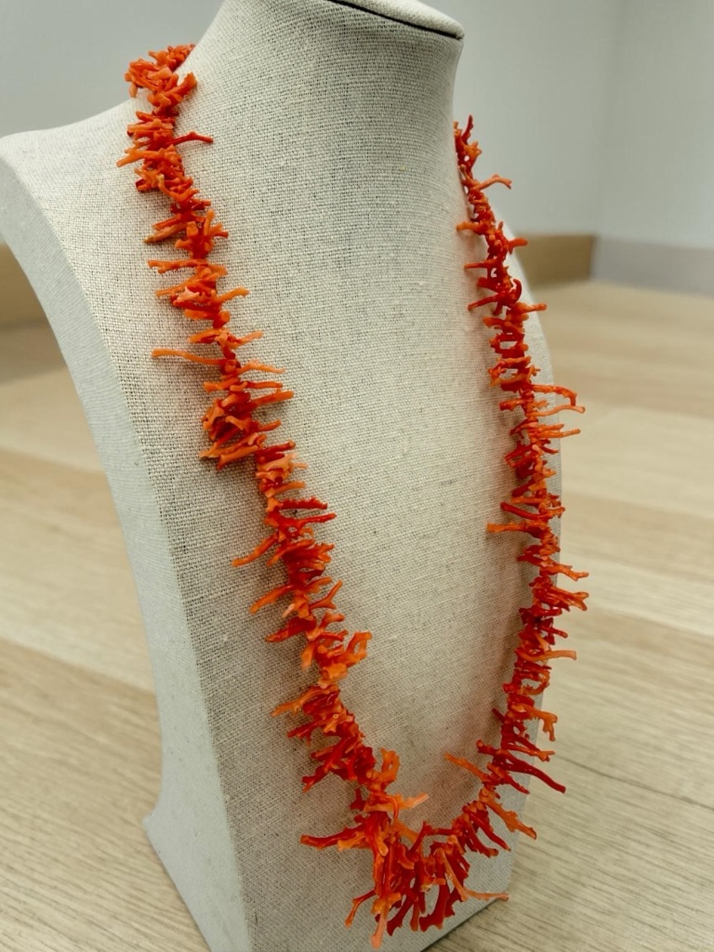 Vintage Angel Skin Branch Coral Necklace 22” Salmon Gold Hidden Clasp Boho Lux - Picture 7 of 17